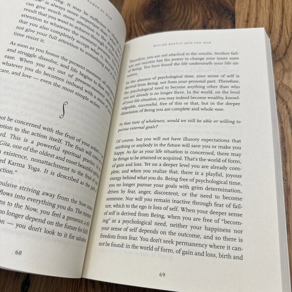 Power of Now : A Guide to Spiritual Enlightenment by Eckhart Tolle (2004, Trade - Picture 5 of 7